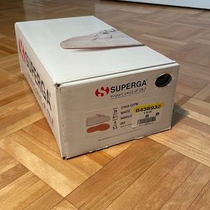 Superga size 8 women’s shoes.